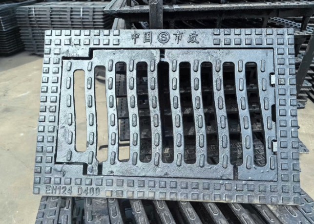 观山湖球墨铸铁市政雨水篦子展示